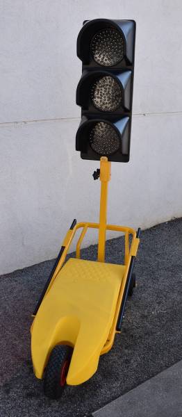 Feu Tricolore Millenium Lacroix dépliée prêt à fonctionner