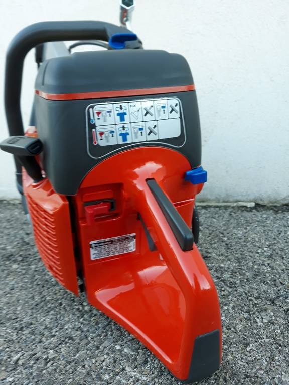 Starter et arrêt d'une seule main K770