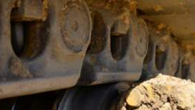 Maillon de Chenille acier pour Pelle et Minipelle à TOulon, dans le var